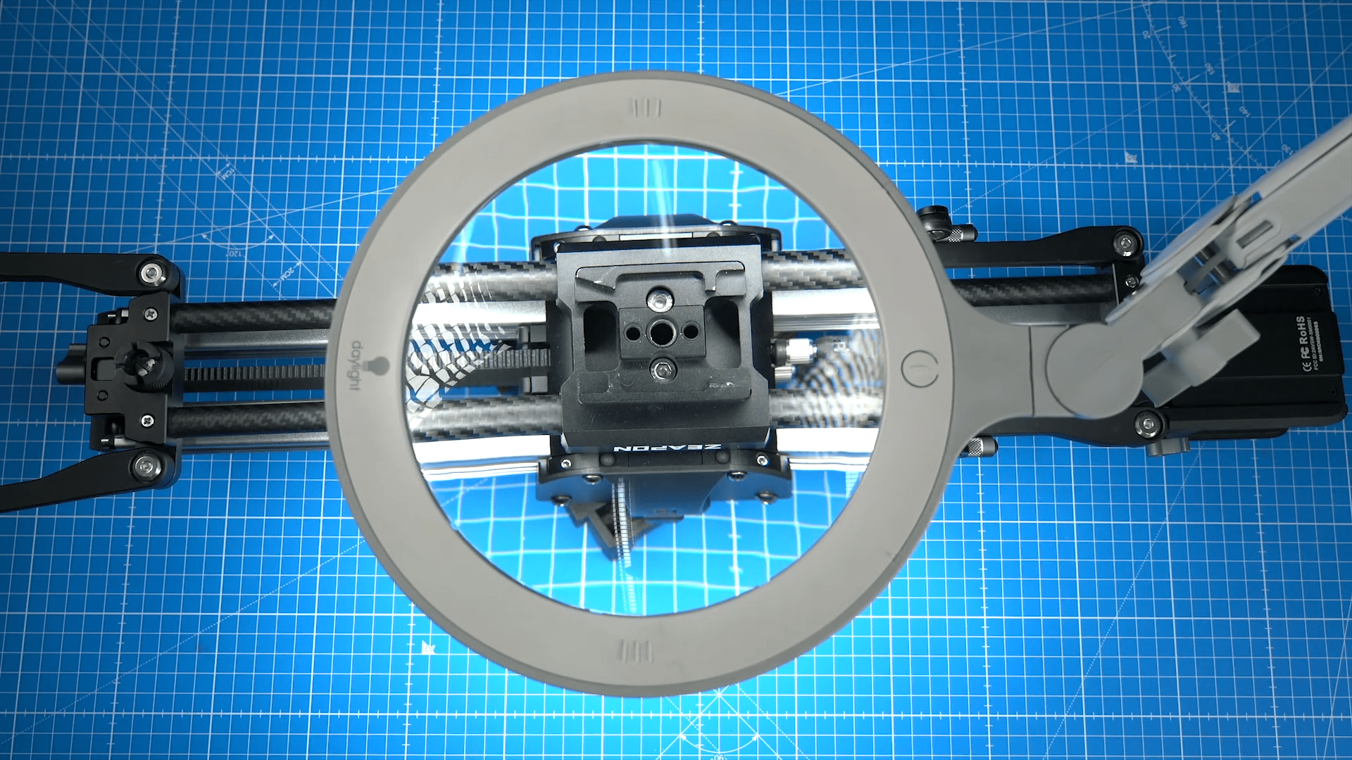 Omega 5 Magnifier