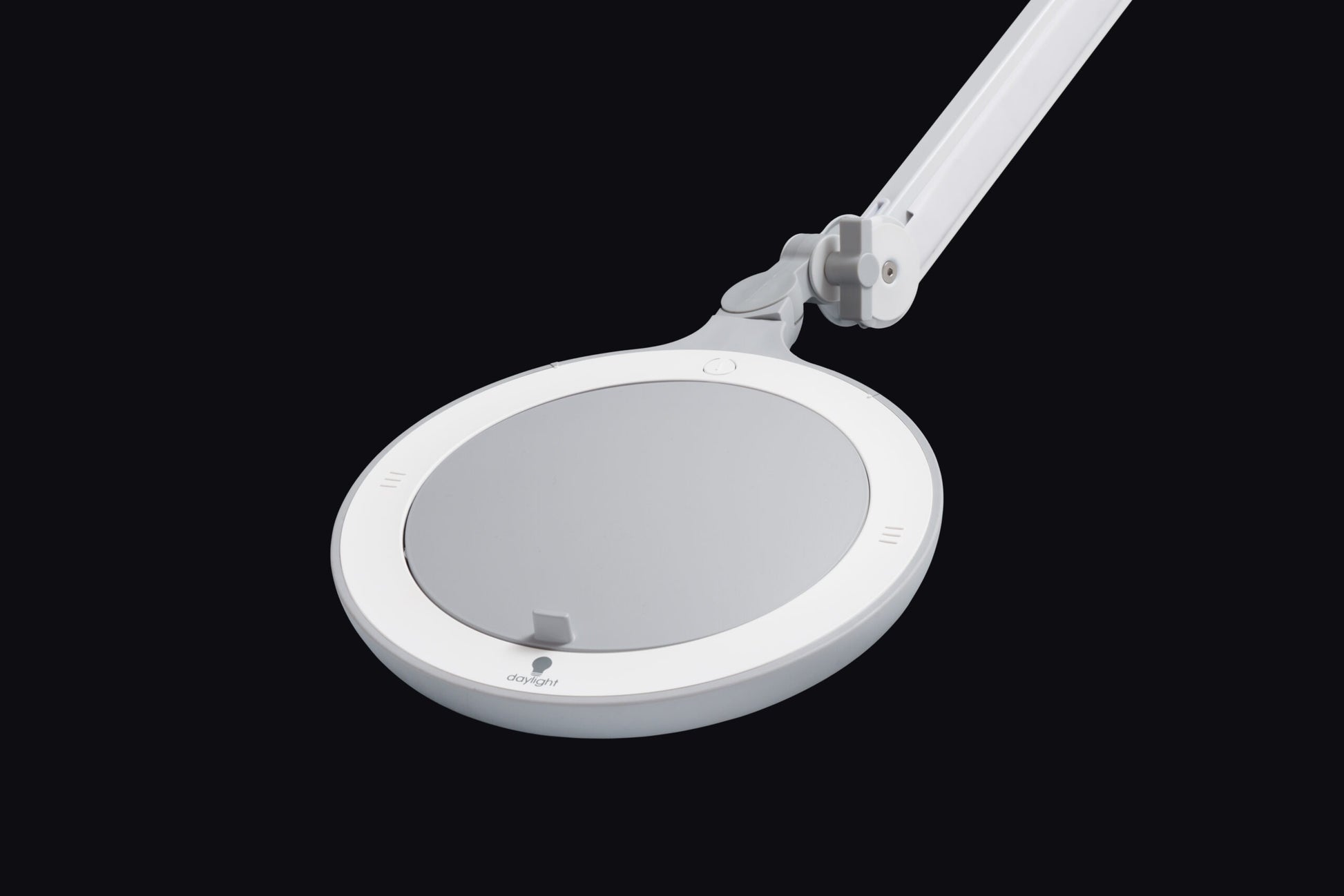 Omega 7 Magnifier