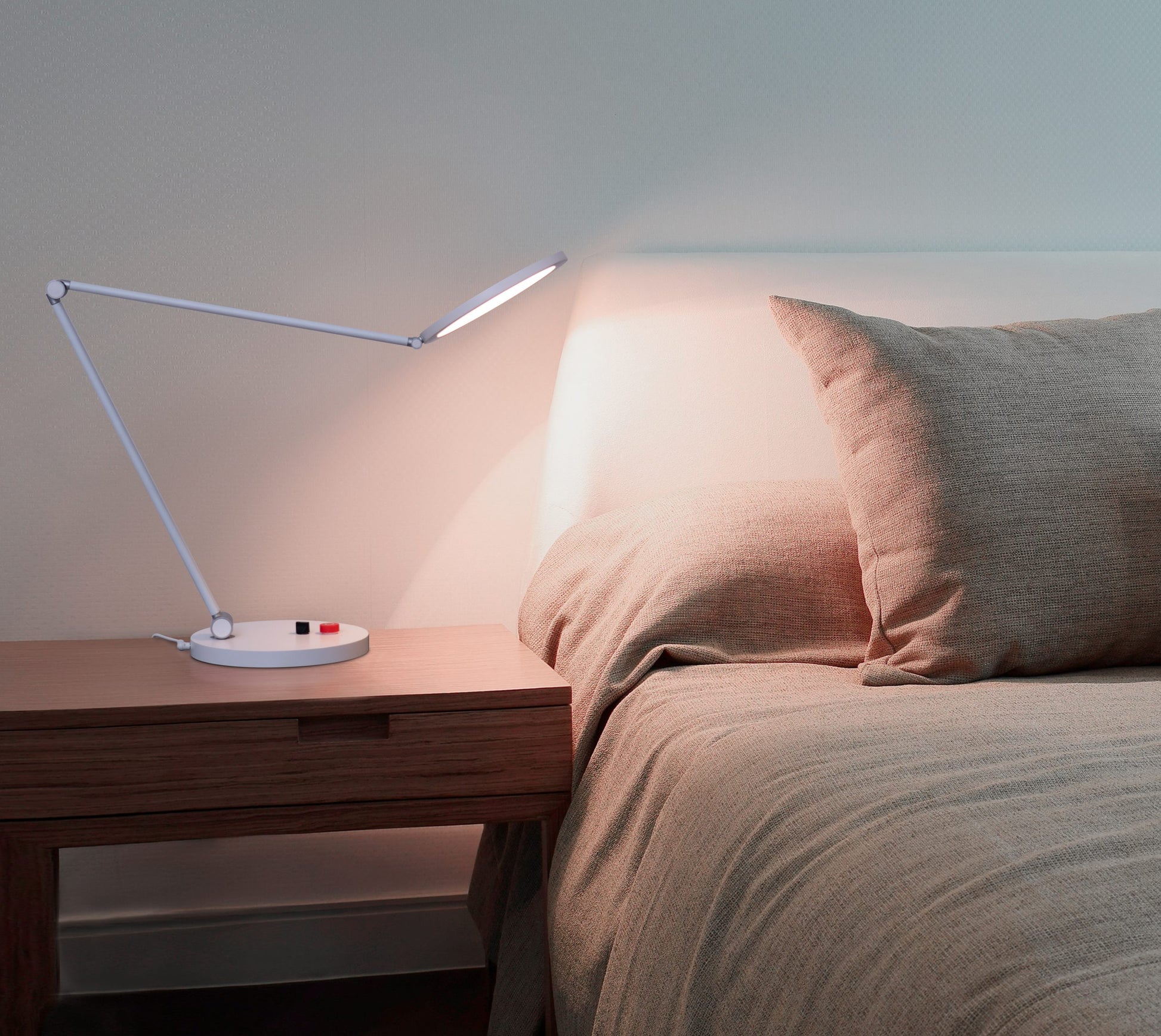 Tricolor Lamp