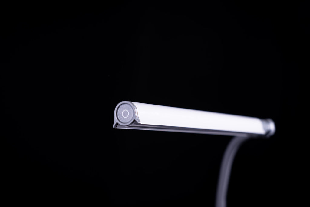 Uno Pro Table Lamp