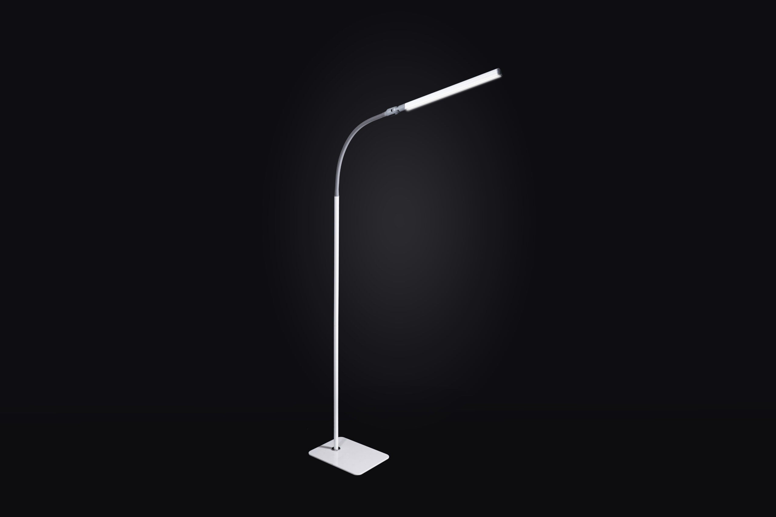 Uno Pro Floor Lamp